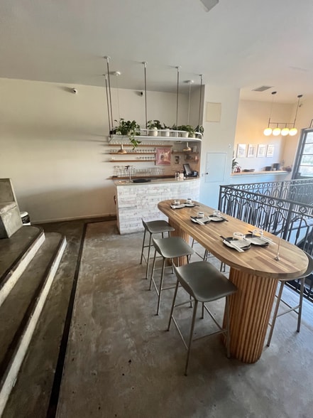 146 Metropolitan Ave, Brooklyn, NY for lease - Building Photo - Image 2 of 15