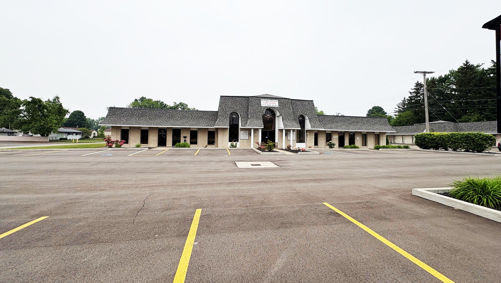 48645 Van Dyke Ave, Shelby Township, MI for lease Building Photo- Image 1 of 4
