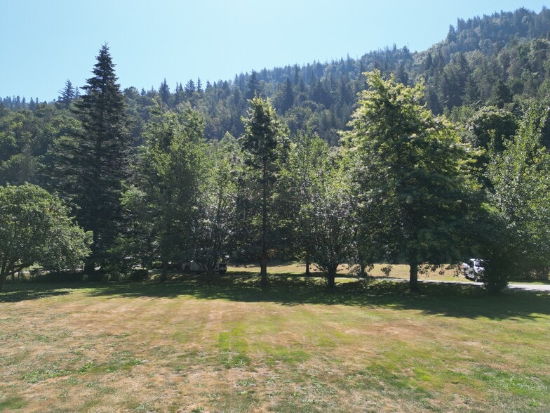 4843 Giesbrecht Rd, Chilliwack, BC for sale - Building Photo - Image 2 of 26