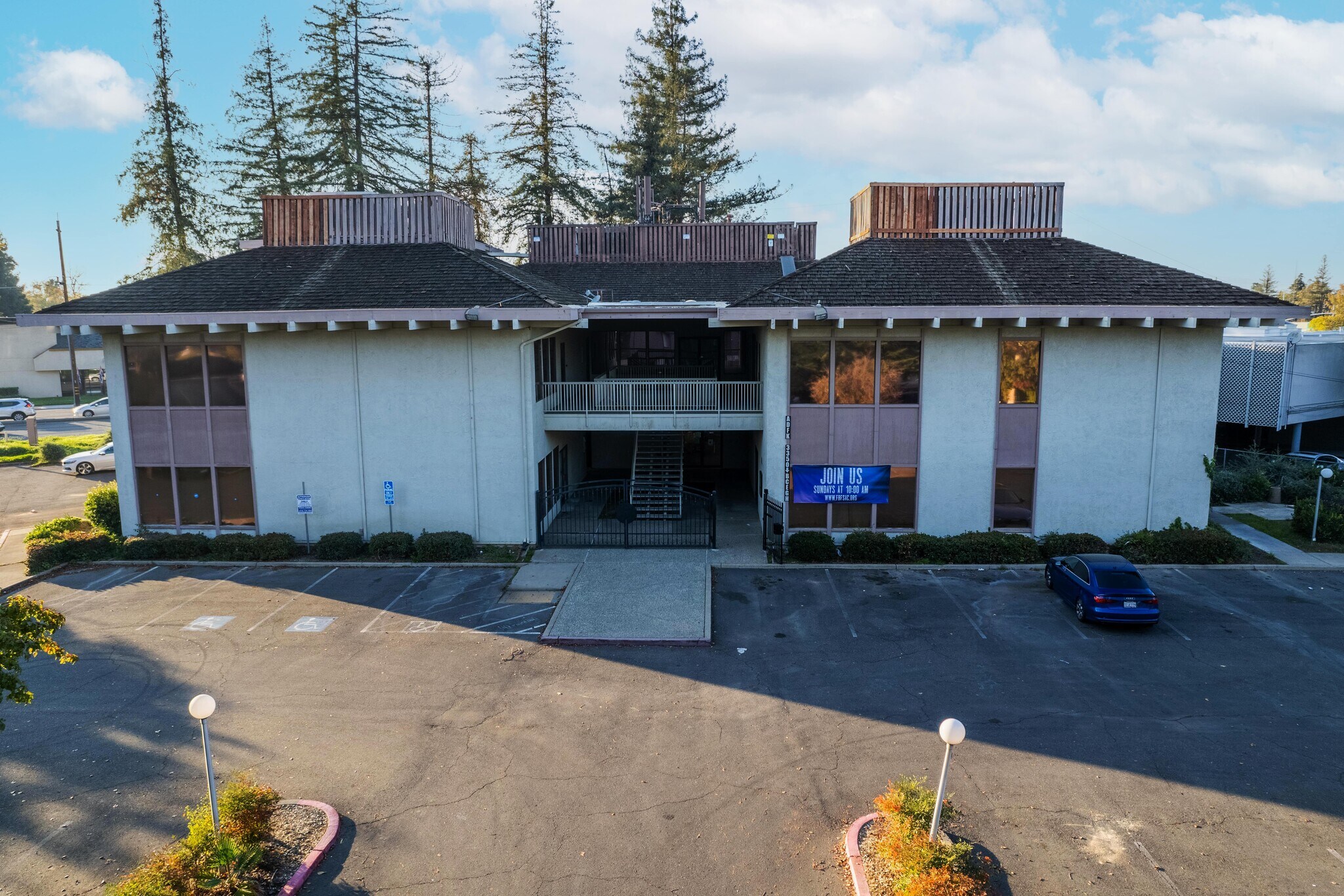 3350 Watt Ave, Sacramento, CA 95821 Larchmont Square