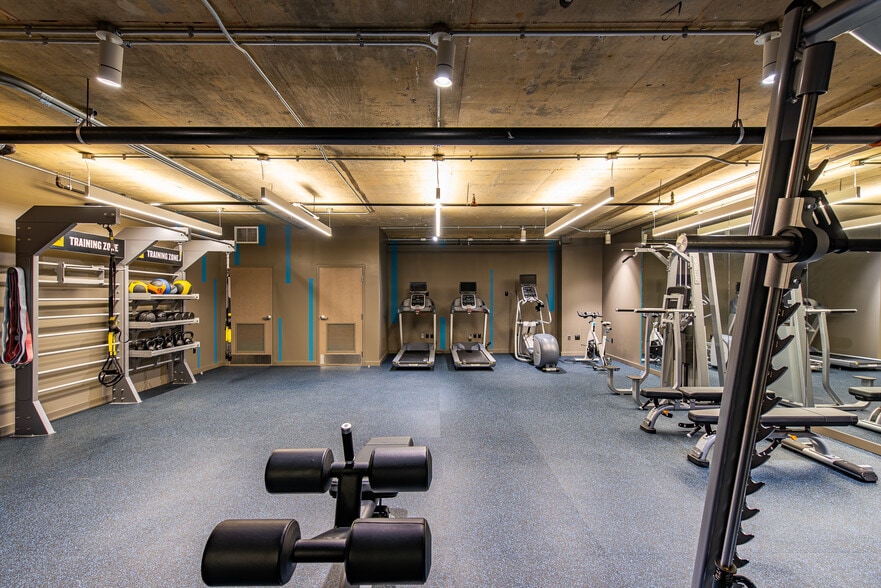 609 H St NE, Washington, DC for lease - Interior Photo - Image 2 of 26