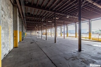 501 Avenue R SW, Winter Haven, FL for lease Interior Photo- Image 1 of 9