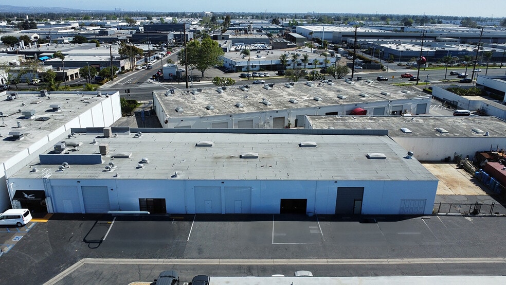 3220-3226 W Pendleton Ave, Santa Ana, CA for sale - Building Photo - Image 1 of 8