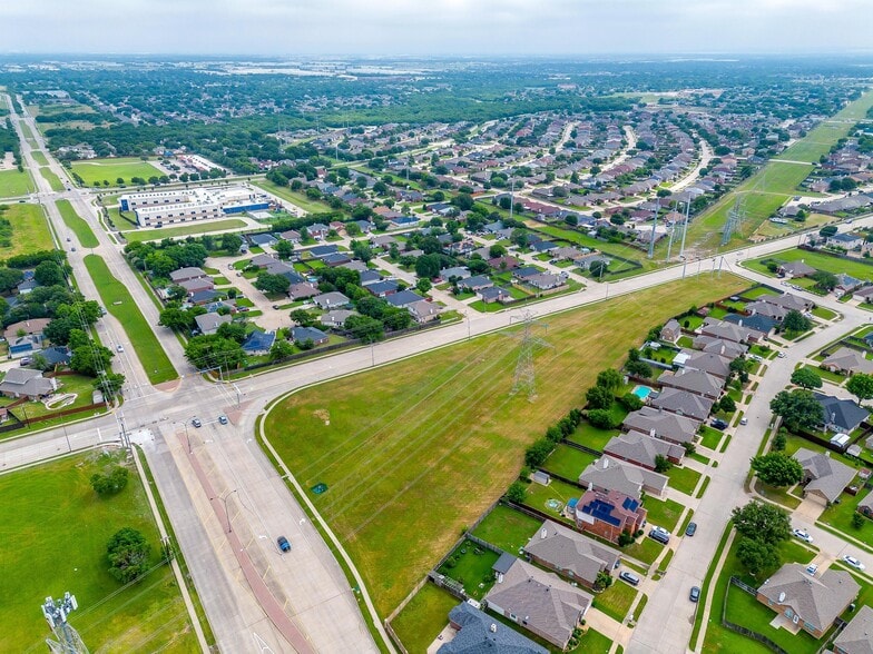 1300 Southeast Pky, Arlington, TX for sale - Building Photo - Image 1 of 15