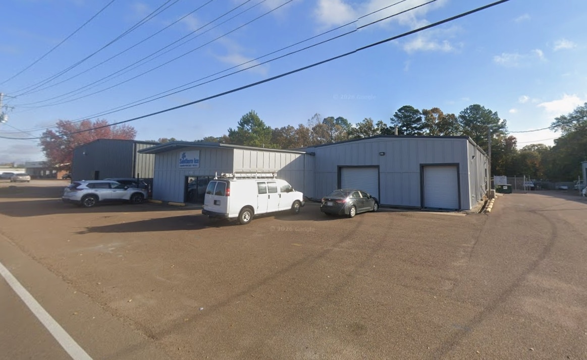 642 Ridgewood Rd, Ridgeland, MS for lease Building Photo- Image 1 of 8