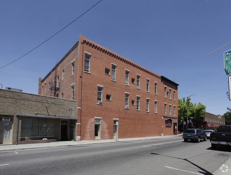 236 E 4th St, Loveland, CO for lease - Building Photo - Image 2 of 4