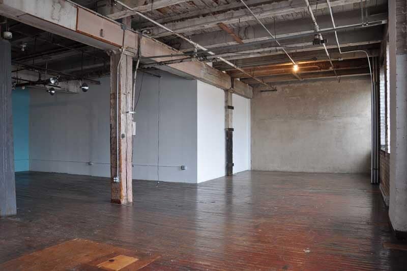 1330 Quincy St NE, Minneapolis, MN for sale - Interior Photo - Image 3 of 11