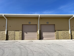 4030 Kidron Rd, Lakeland, FL for lease Building Photo- Image 2 of 12