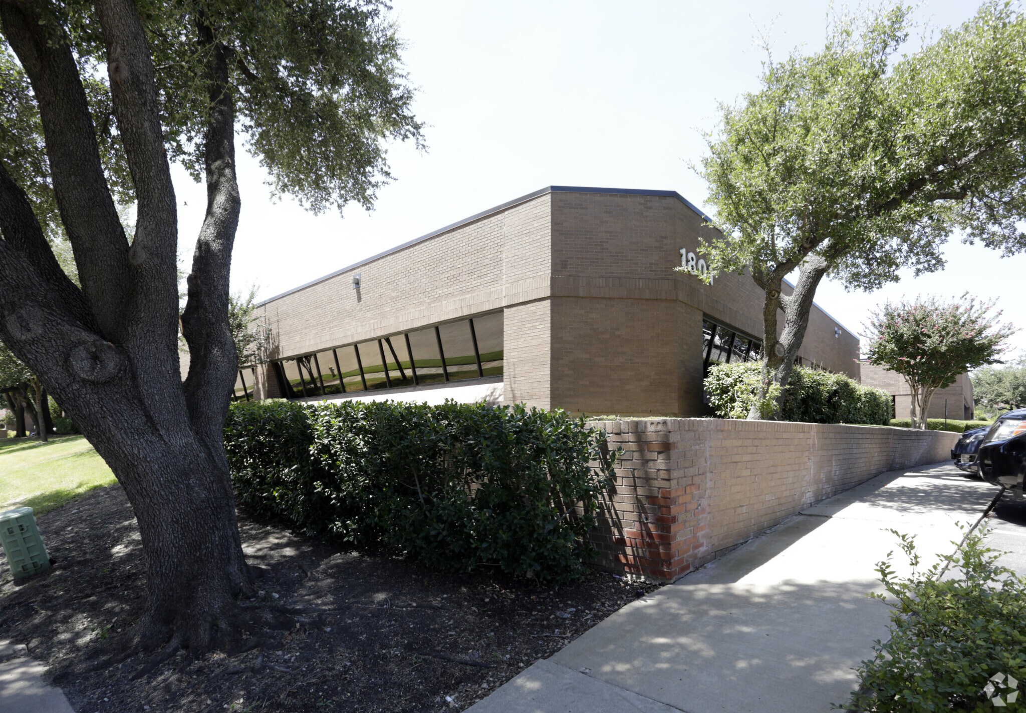 1701 Gateway Blvd, Richardson, TX for sale Primary Photo- Image 1 of 1