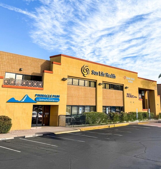 655 S Dobson Rd, Chandler, AZ for lease - Building Photo - Image 1 of 3