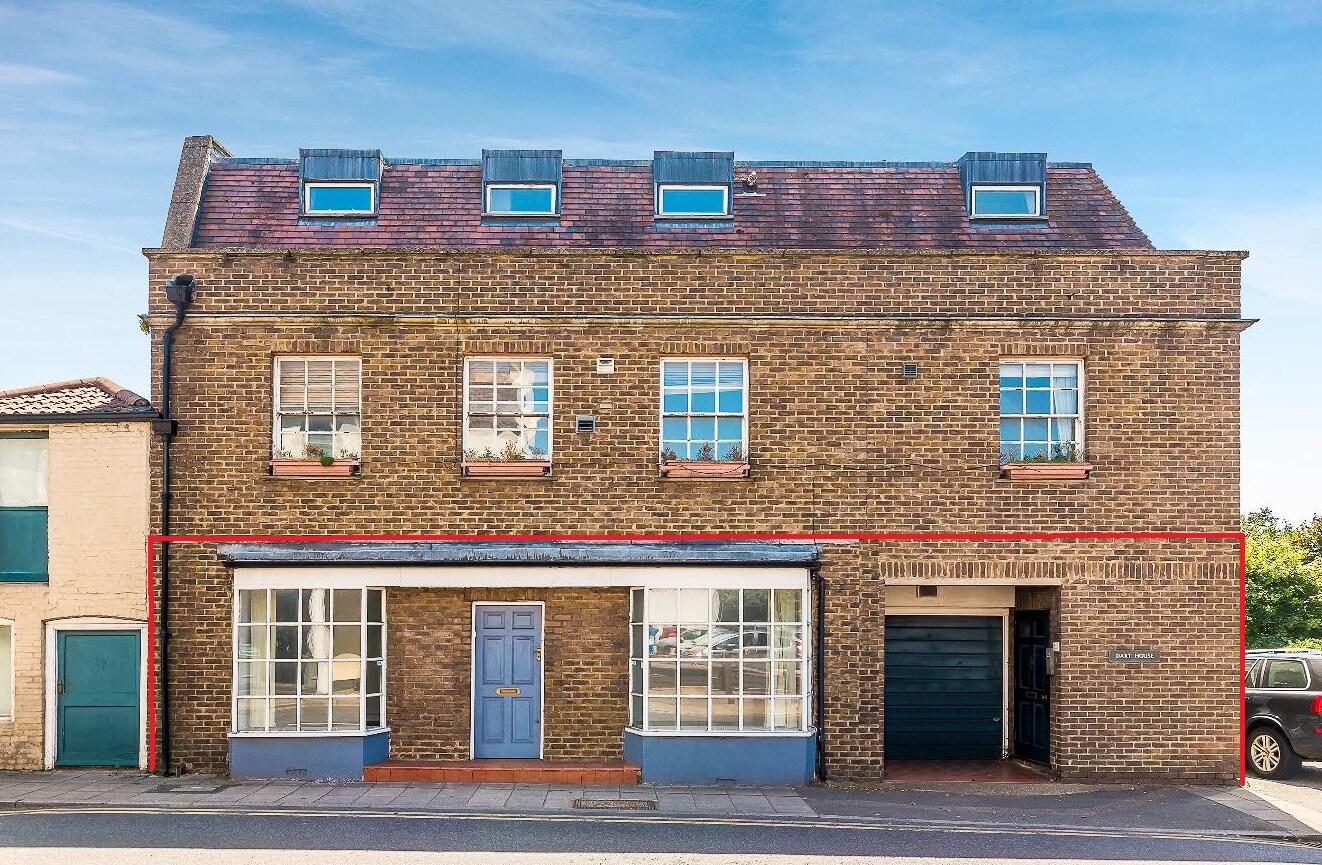 Thames St, Sunbury On Thames for sale Primary Photo- Image 1 of 1