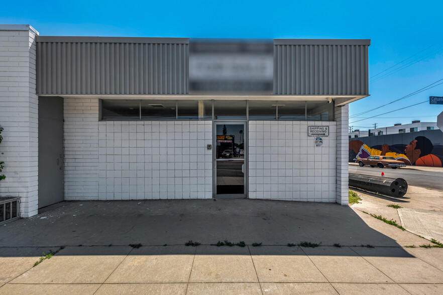 5700 Cahuenga Blvd, North Hollywood, CA for sale - Building Photo - Image 1 of 40