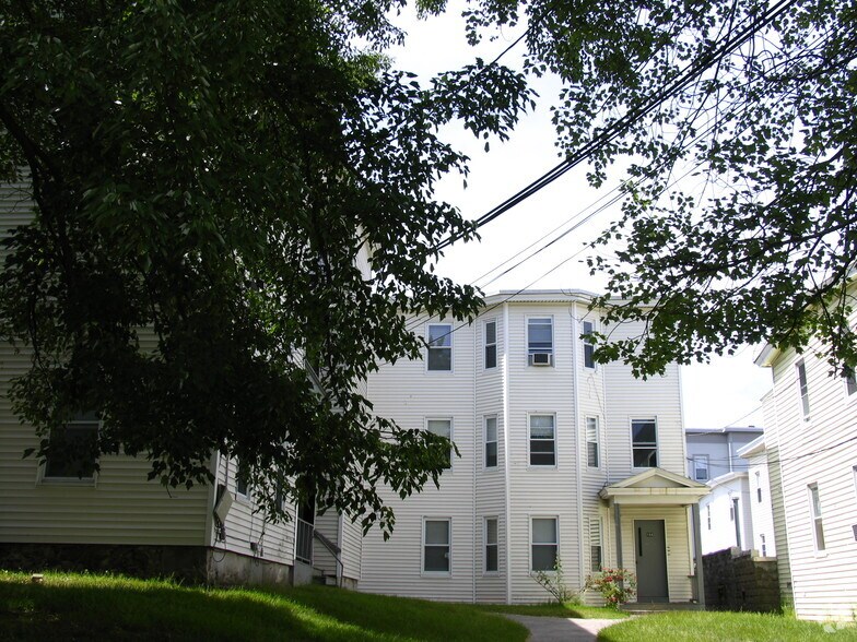162-164 Riverside St, Lowell, MA for sale - Building Photo - Image 3 of 5