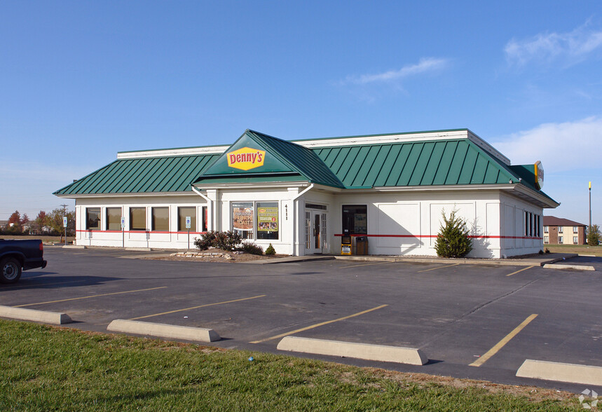 4111 Timberlake Dr, Granite City, IL for lease - Building Photo - Image 1 of 3