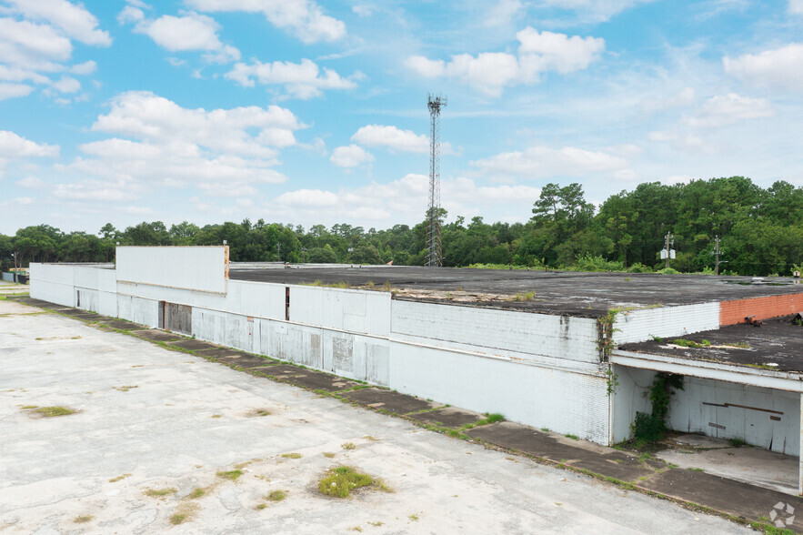 9929 Homestead Rd, Houston, TX for sale - Building Photo - Image 2 of 7