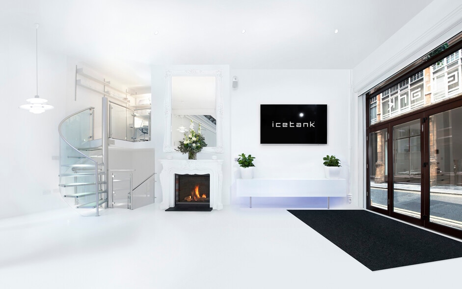 5-7 Grape St, London for sale - Building Photo - Image 2 of 5