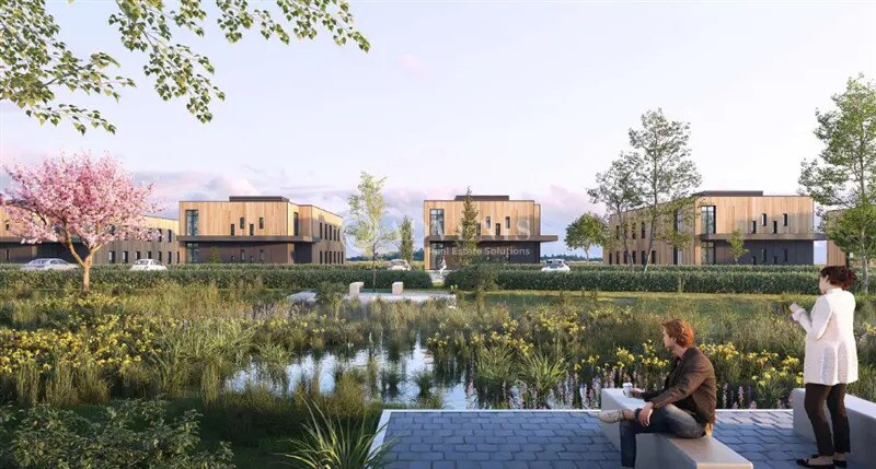 Office in Douvrin for lease - Building Photo - Image 2 of 4