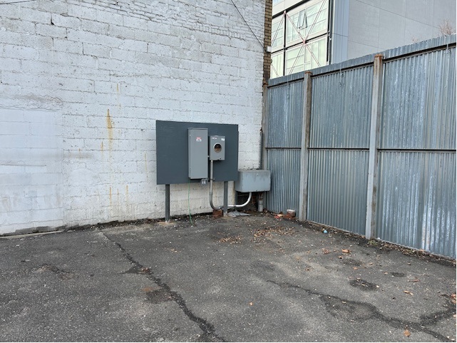 22 Grattan St, Brooklyn, NY for lease - Building Photo - Image 3 of 6