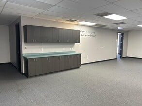 6925 Lake Ellenor Dr, Orlando, FL for lease Interior Photo- Image 2 of 3