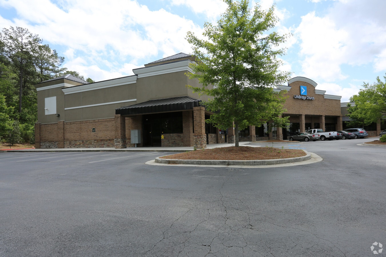 3102 Loring Rd NW, Kennesaw, GA 30152