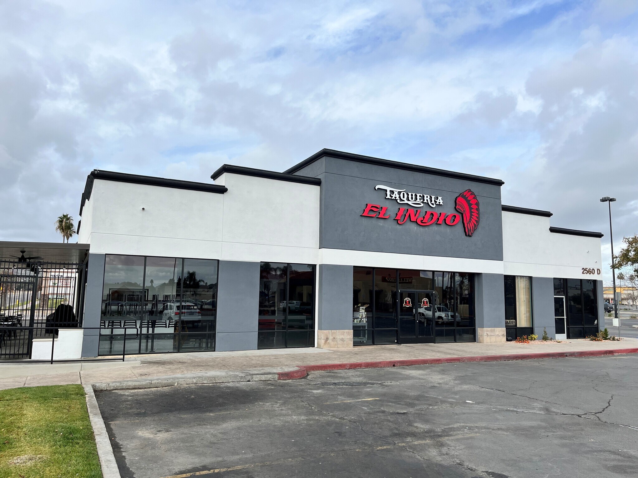 4375 N Perris Blvd - kgotym9