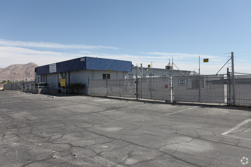 5005 E Carey Ave, Las Vegas, NV for lease - Building Photo - Image 2 of 4