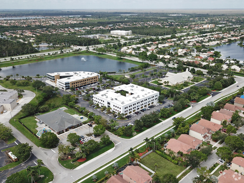 18503 Pines Blvd, Pembroke Pines, FL for lease - Aerial - Image 3 of 13