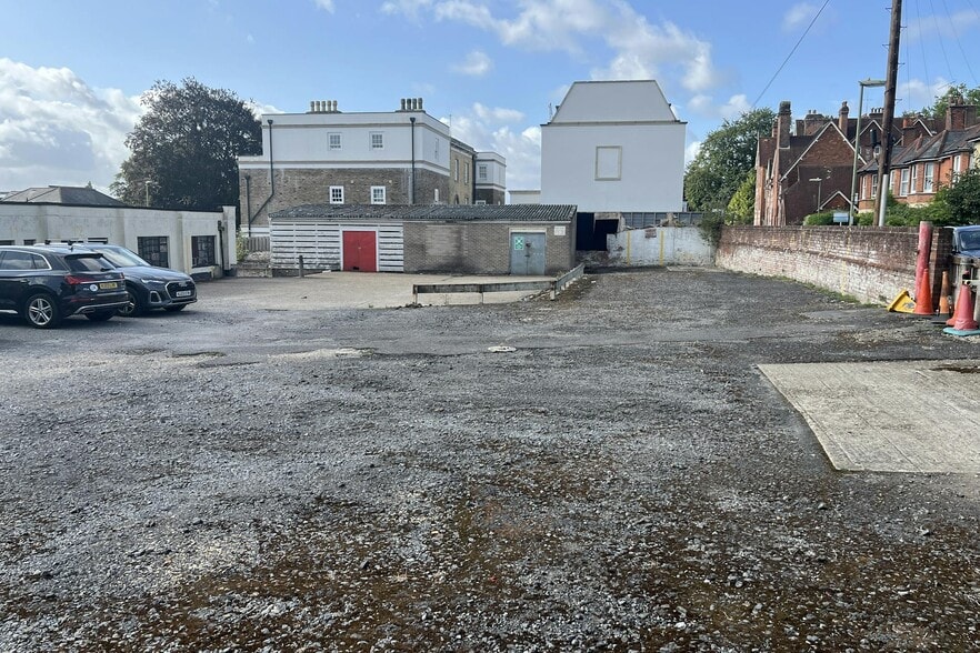 15 Saint Cross Road, Winchester for lease - Other - Image 3 of 5