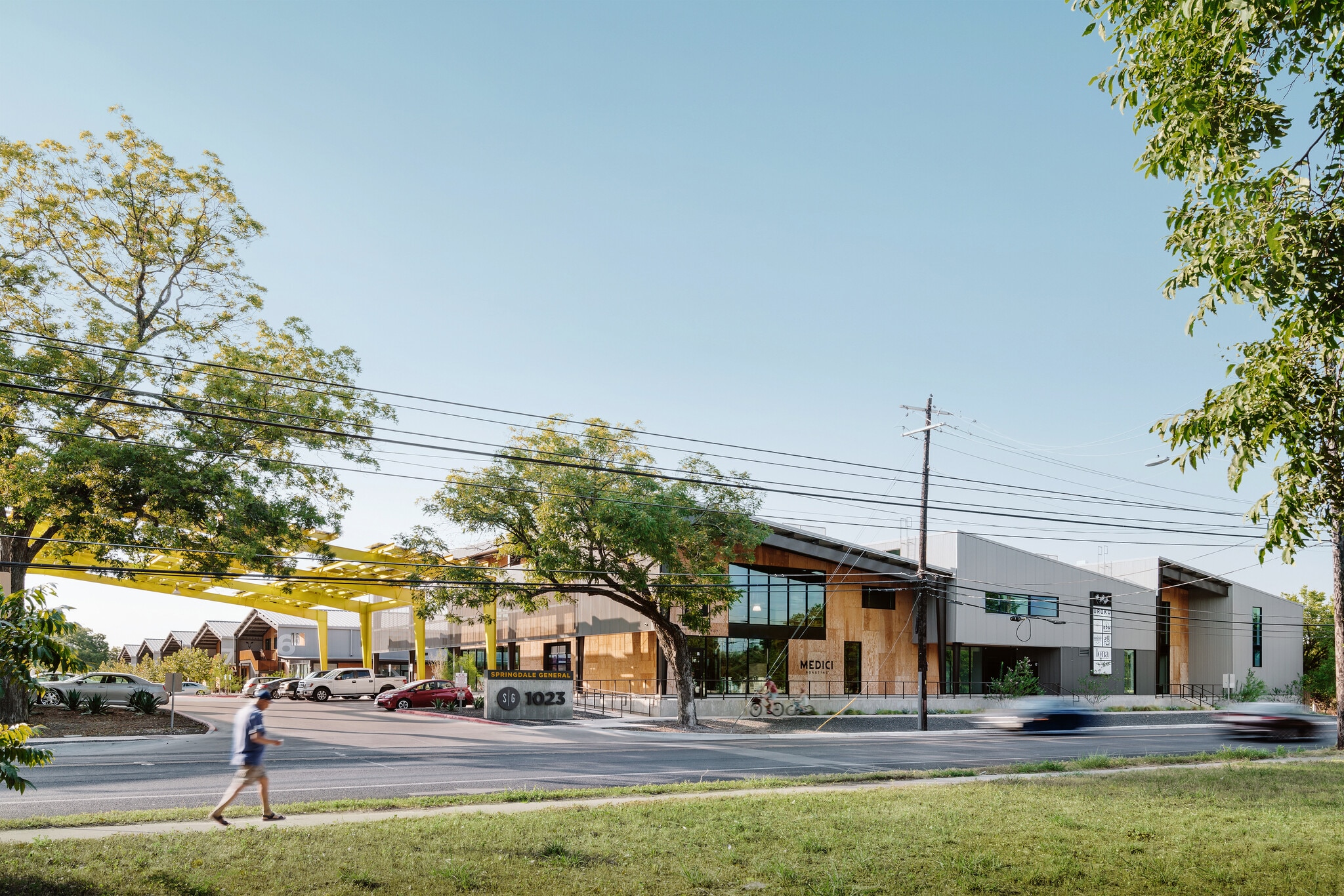 1023 Springdale Rd, Austin, TX for lease Building Photo- Image 1 of 8