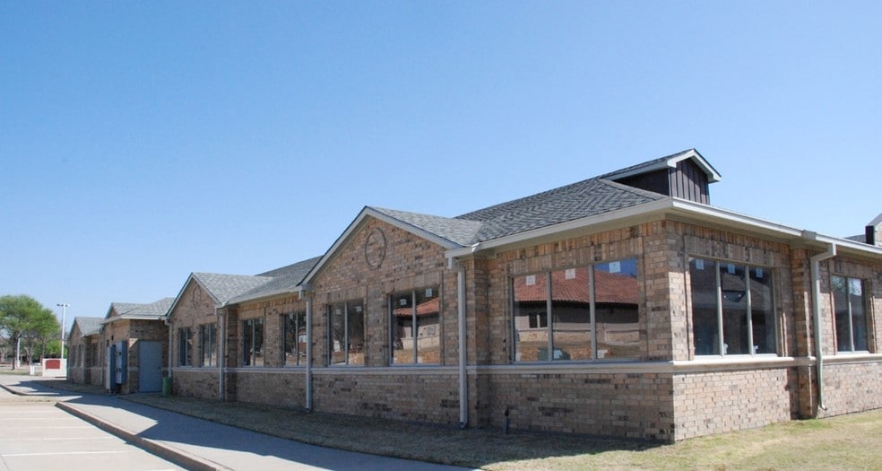 4601 Old Shepard Place, Plano, TX for sale - Building Photo - Image 2 of 38