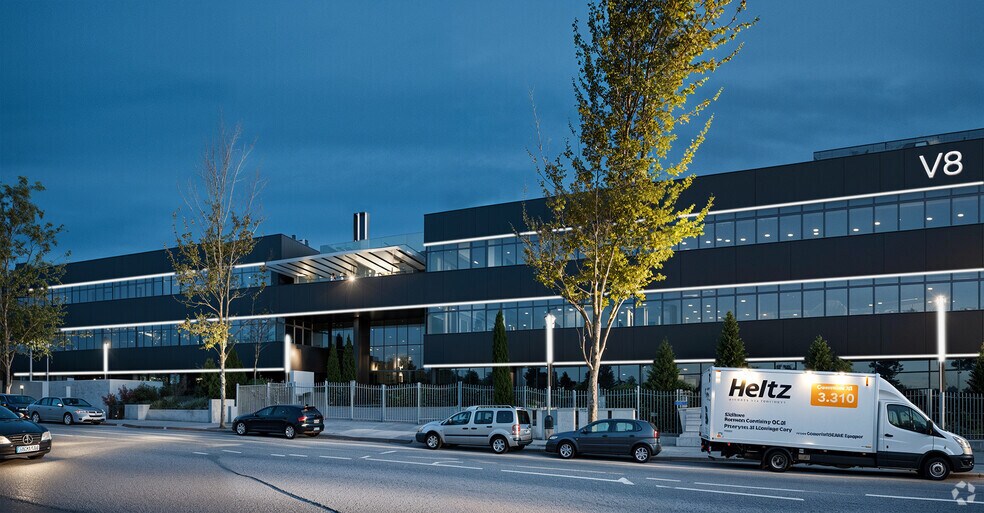 Calle Valgrande, 8, Alcobendas, Madrid for lease - Building Photo - Image 2 of 34