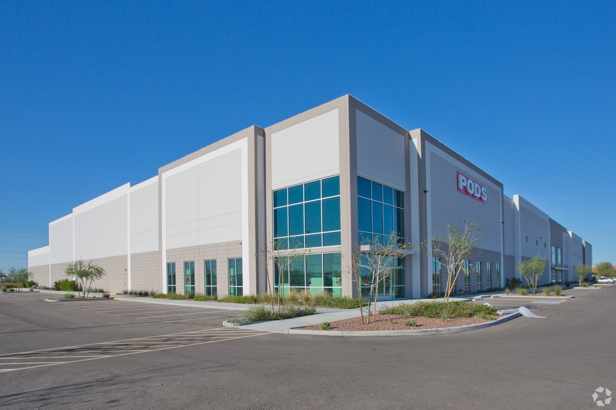 555 E Willis Rd, Chandler, AZ for sale Primary Photo- Image 1 of 1