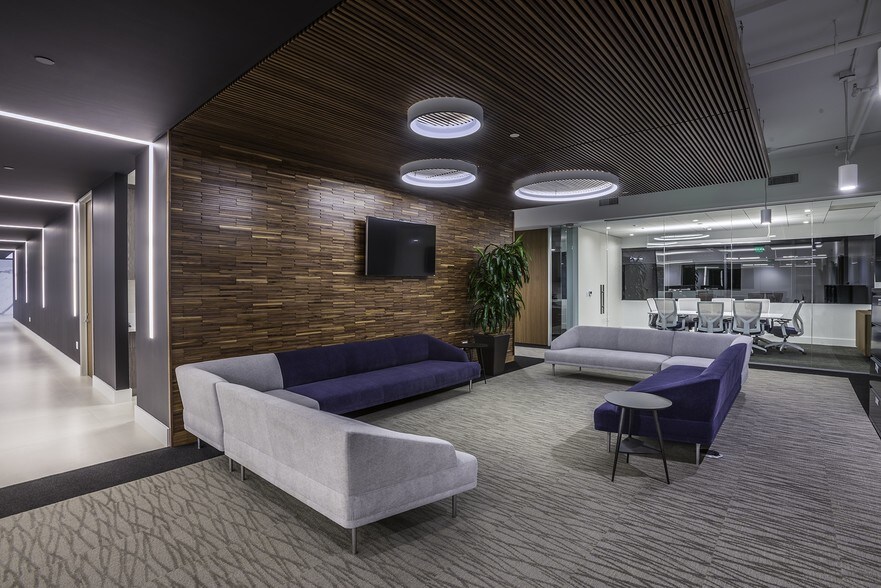 Newport Beach Temporary Office Space