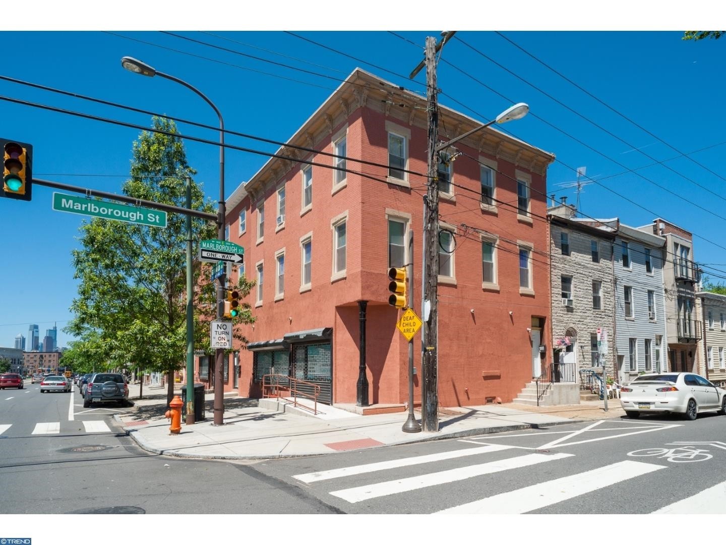 251 E Girard Ave, Philadelphia, PA for lease Primary Photo- Image 1 of 31