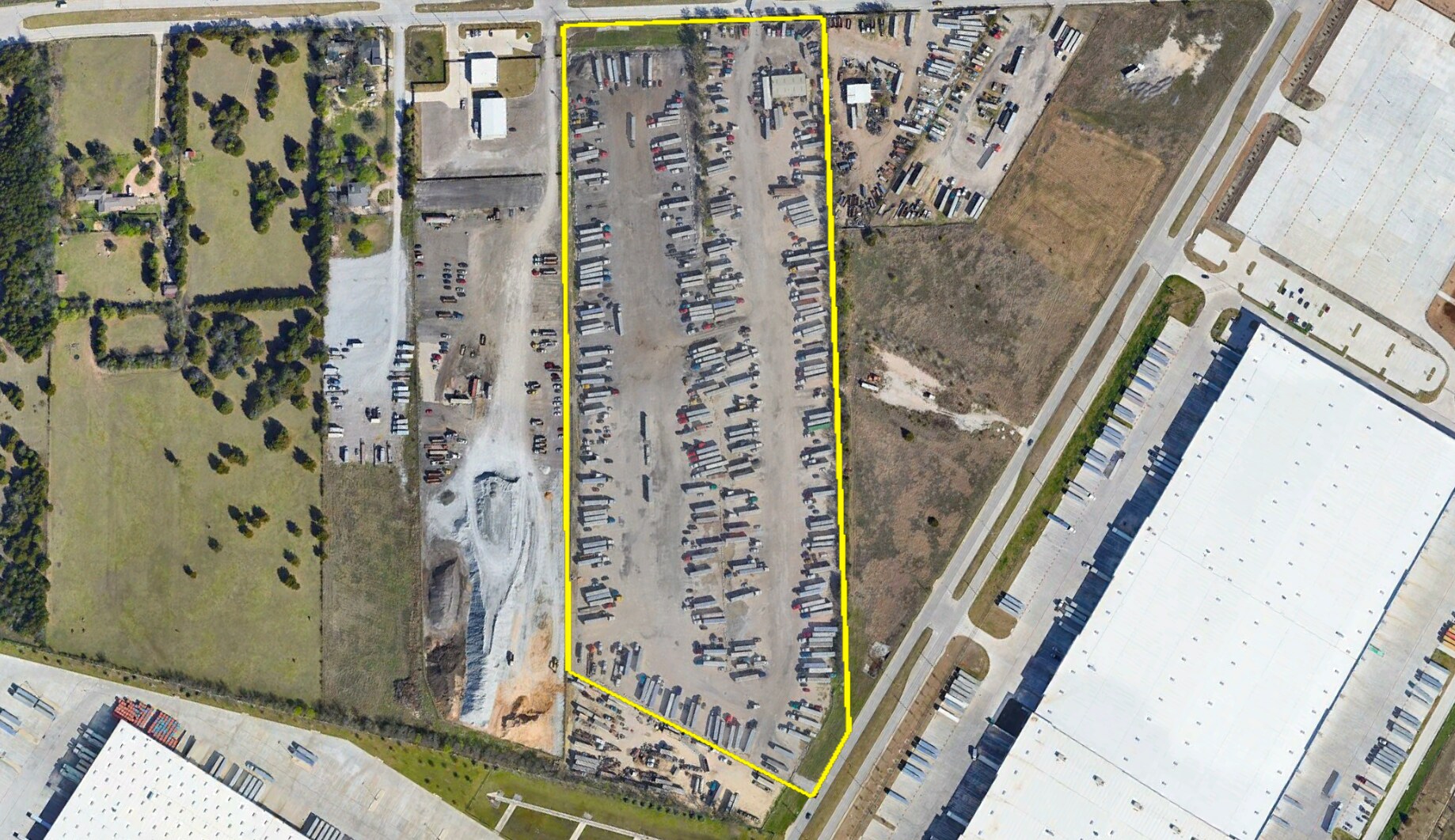 4050 Telephone Rd, Dallas, TX for lease Building Photo- Image 1 of 4