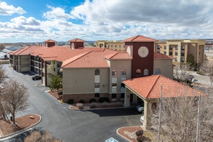 Quality Inn & Suites Albuquerque - Motel