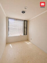 5301-5307 Comercio Ln, Woodland Hills, CA for lease Interior Photo- Image 1 of 5