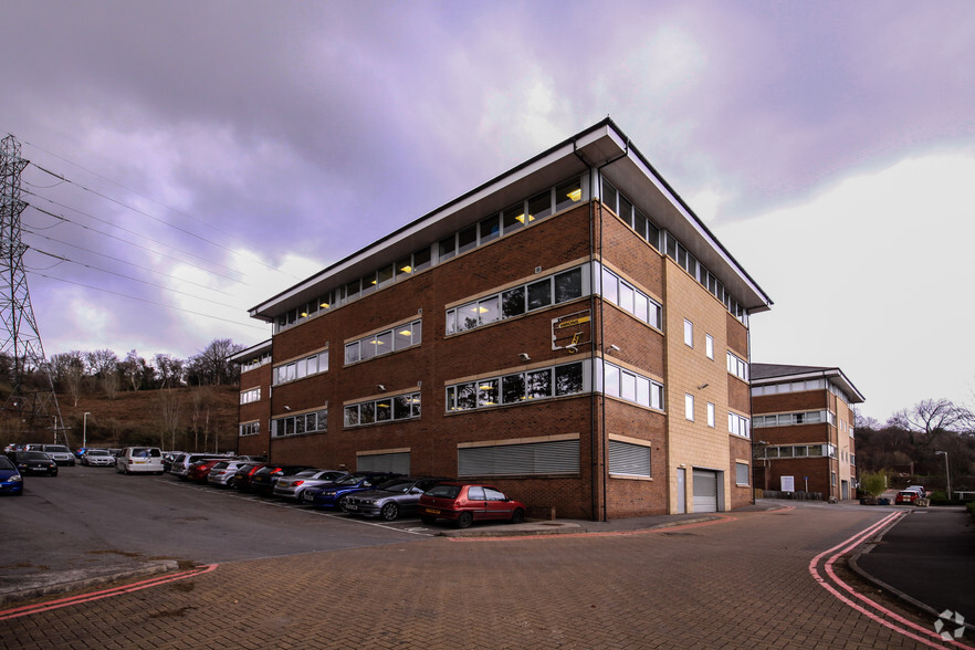 Village Way, Cardiff for lease - Building Photo - Image 2 of 4