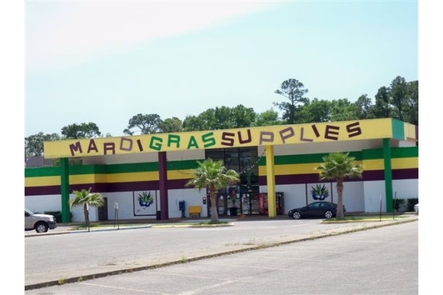 2001 E Pass Rd, Gulfport, MS for lease - Primary Photo - Image 2 of 26