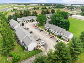 652 Northgate Cir, Rochester, IN - Aerial map view