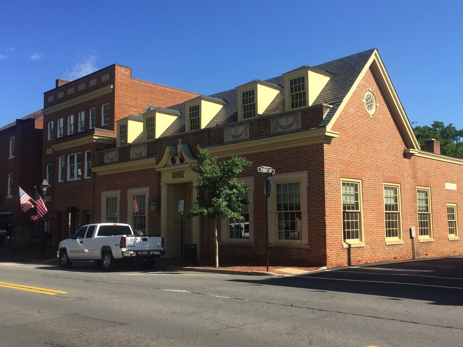 21 Main St, Warrenton, VA for sale Building Photo- Image 1 of 1