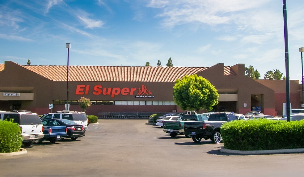 3190 E Tulare St, Fresno, CA for lease - Building Photo - Image 1 of 1