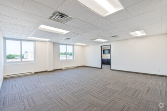 65 E Elizabeth Ave, Bethlehem, PA for lease Interior Photo- Image 2 of 10