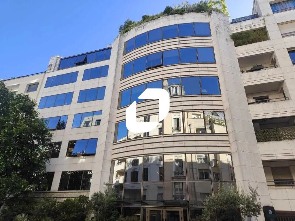 Location Bureaux 2 645 m² - Photo 1