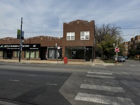 3028 W Montrose Ave - Commercial Real Estate