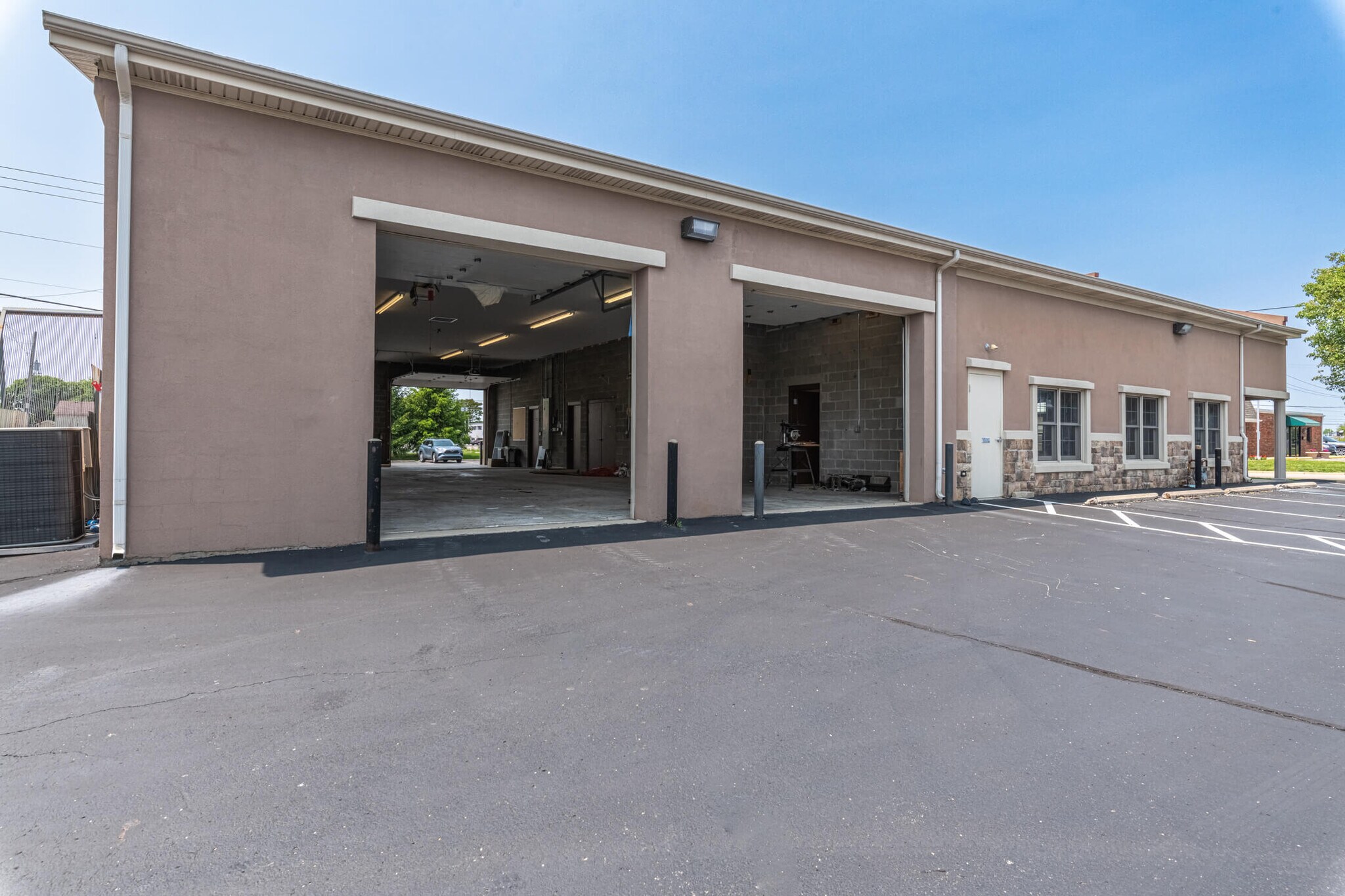 869 W 2nd St, Xenia, OH 45385 867869 W 2nd St, Xenia, OH 45385