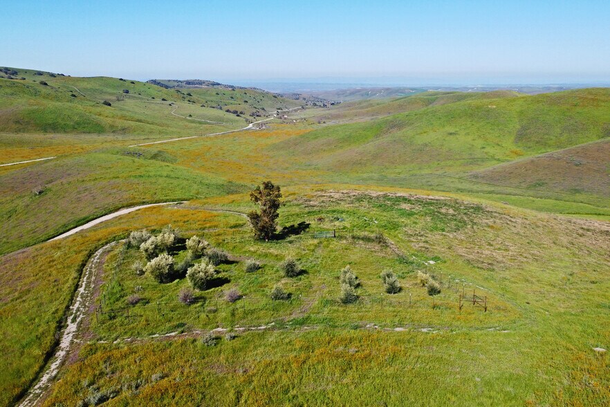 0 South Gillis Canyon, Shandon, CA for sale - Building Photo - Image 1 of 1