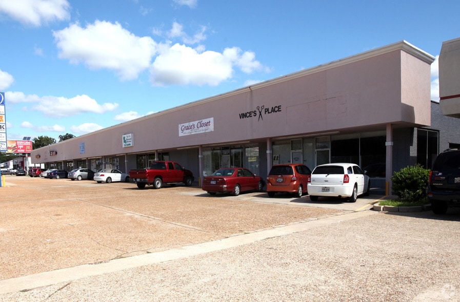 22002216 Benton Rd, Bossier City, LA 71111