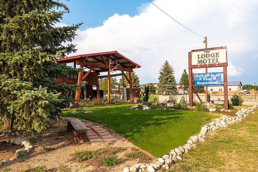 825 Hwy 160, Fort Garland, CO for sale - Primary Photo - Image 1 of 3