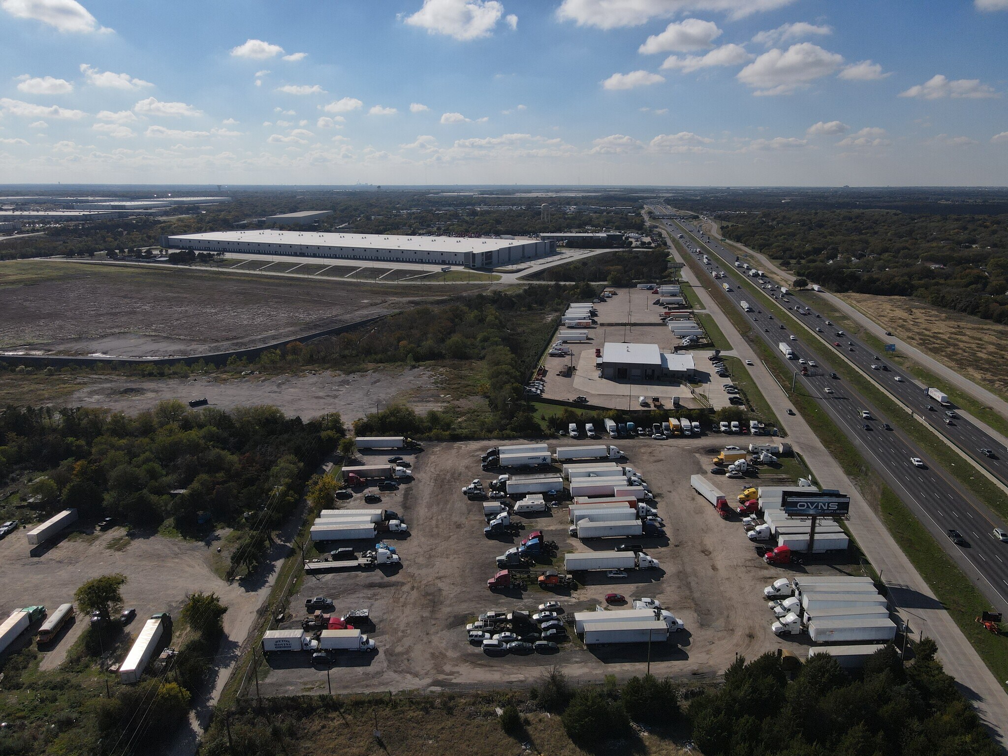 6820 Lyndon B Johnson Freeway - r05190n